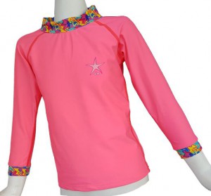WA251-17As WA251-17 Swim Tee LS
UV-protection UPF50+
Szie; 6, 8, 10, 12, 14
S$38.80